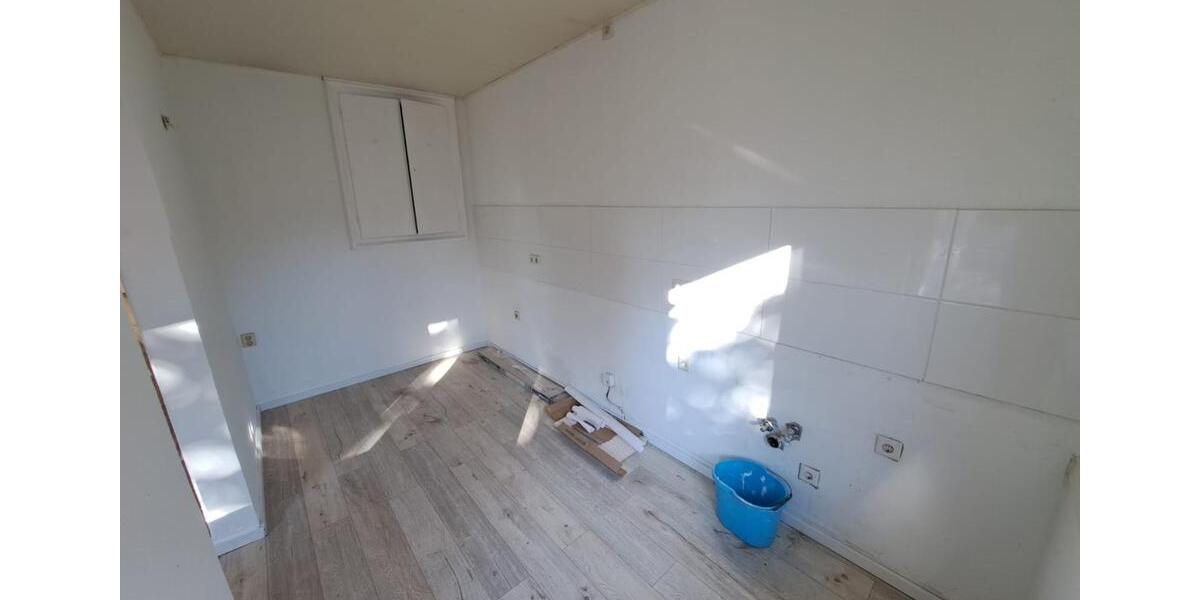 Etagenwohnung Krefeld Fischeln - 4 Zimmer, 112 m&sup2;, 1.420&euro; | Angebot:27549524