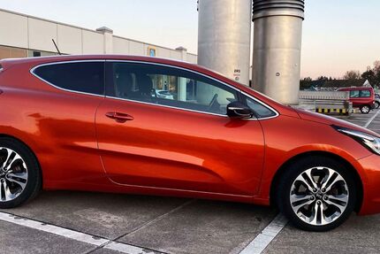 Kia pro ceed / ProCeed 150.000 km 7.950 &euro; Essen 45145