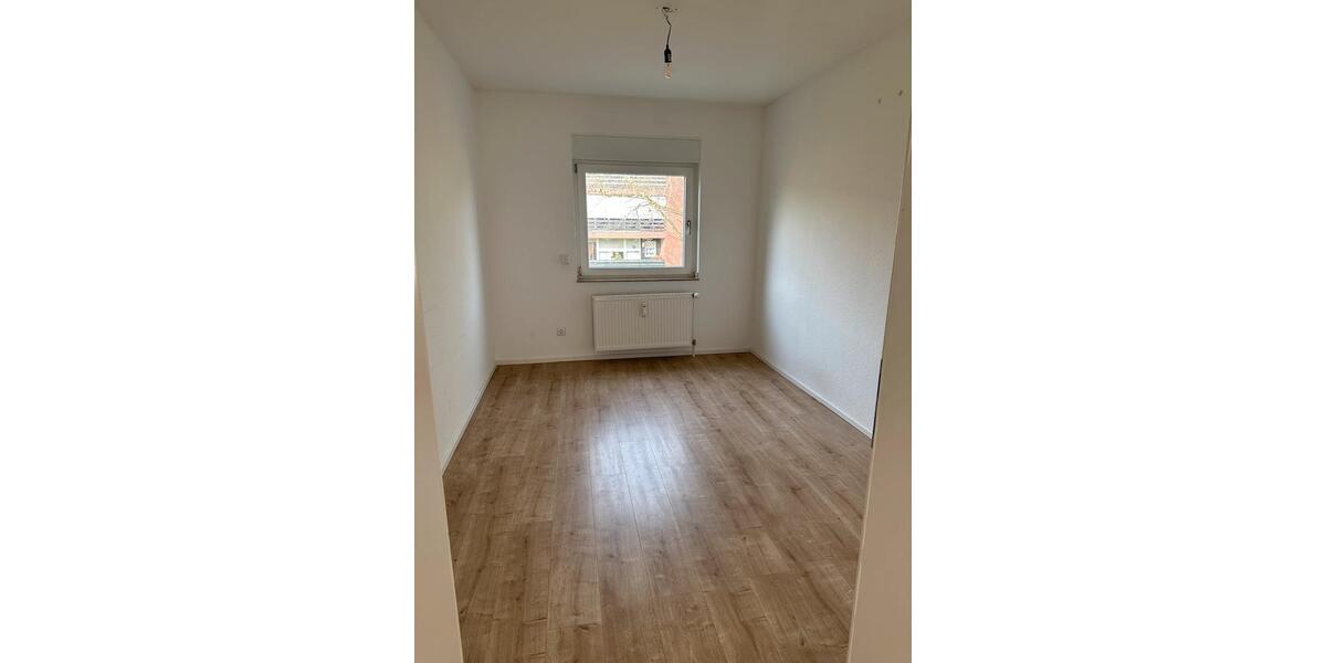 Etagenwohnung Kaarst - 3 Zimmer, 88 m&sup2;, 275.000&euro; | Angebot:25442258