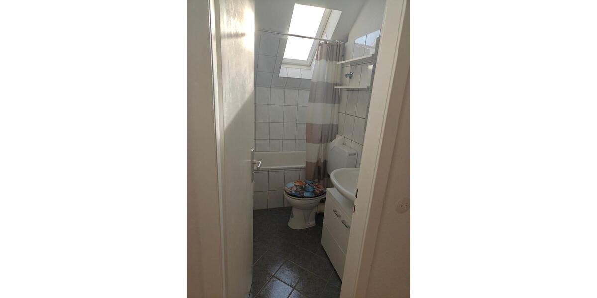Dachgeschoßwohnung Solingen Höhscheid - 2 Zimmer, 57 m&sup2;, 560&euro; | Angebot:27551989
