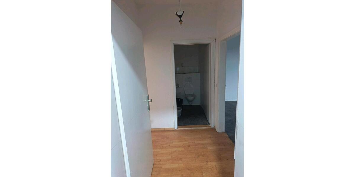 Etagenwohnung Duisburg Duisburg-Mitte - 2 Zimmer, 60 m&sup2;, 780&euro; | Angebot:27547817
