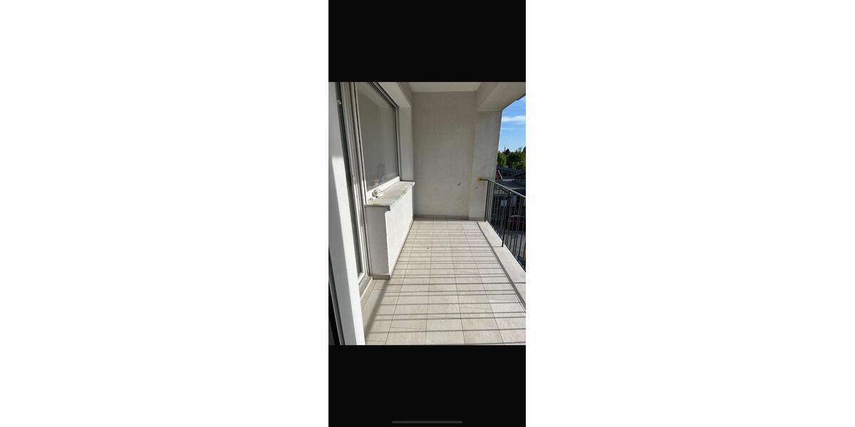 Etagenwohnung Solingen Central - 3 Zimmer, 70 m&sup2;, 950&euro; | Angebot:27553778