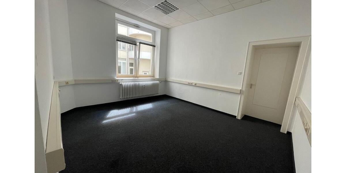 Gewerbeobjekt Düsseldorf Stadtmitte - 715&euro; | Angebot:26147272