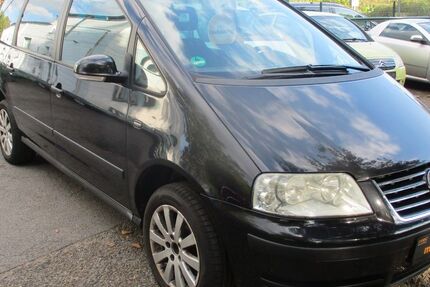 VW Sharan 149.860 km 4.850 &euro; Essen 45326
