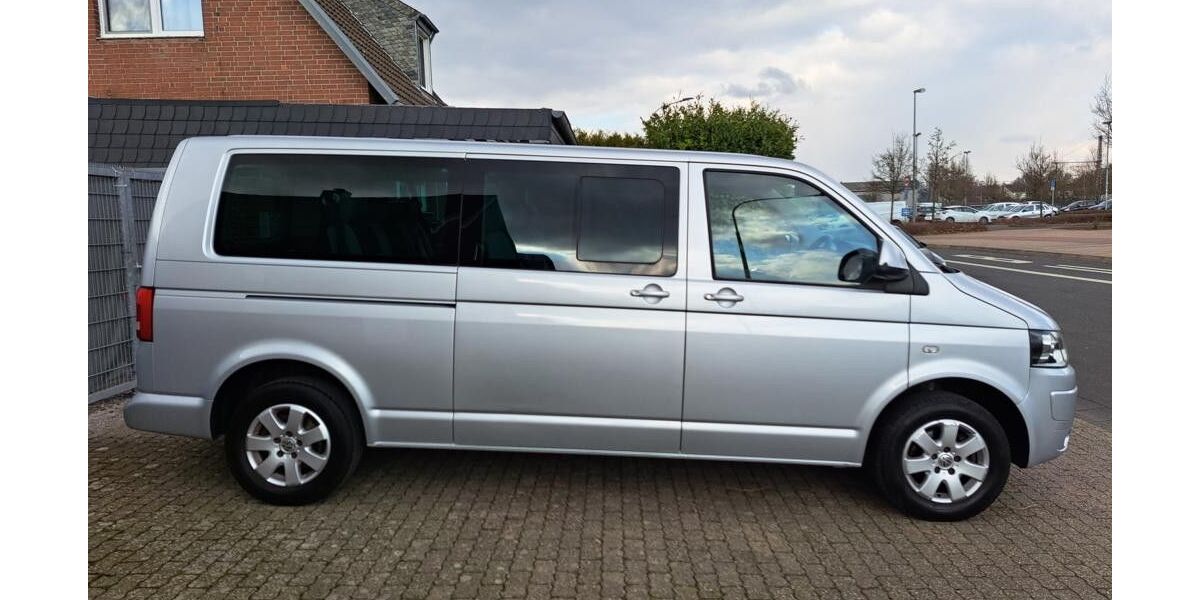 VW T5 Caravelle 72.000 km 20.825 &euro; Grevenbroich 41515