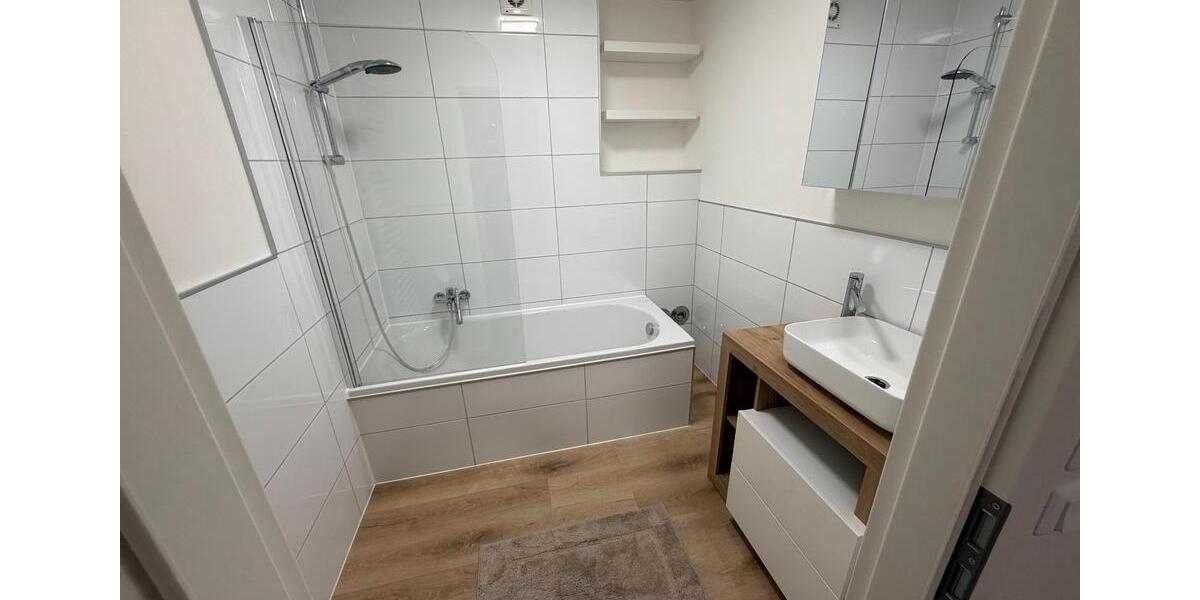 Erdgeschoßwohnung Dormagen - 4 Zimmer, 80 m&sup2;, 245.000&euro; | Angebot:27499353