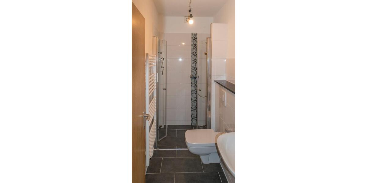 Erdgeschoßwohnung Essen Stadtbezirk III - 2 Zimmer, 32 m&sup2;, 370&euro; | Angebot:27532858