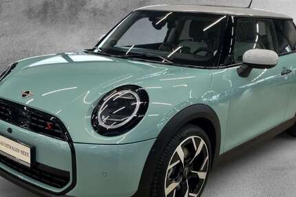 Mini Cooper S 2.868 km 32.542 &euro; Krefeld 47800