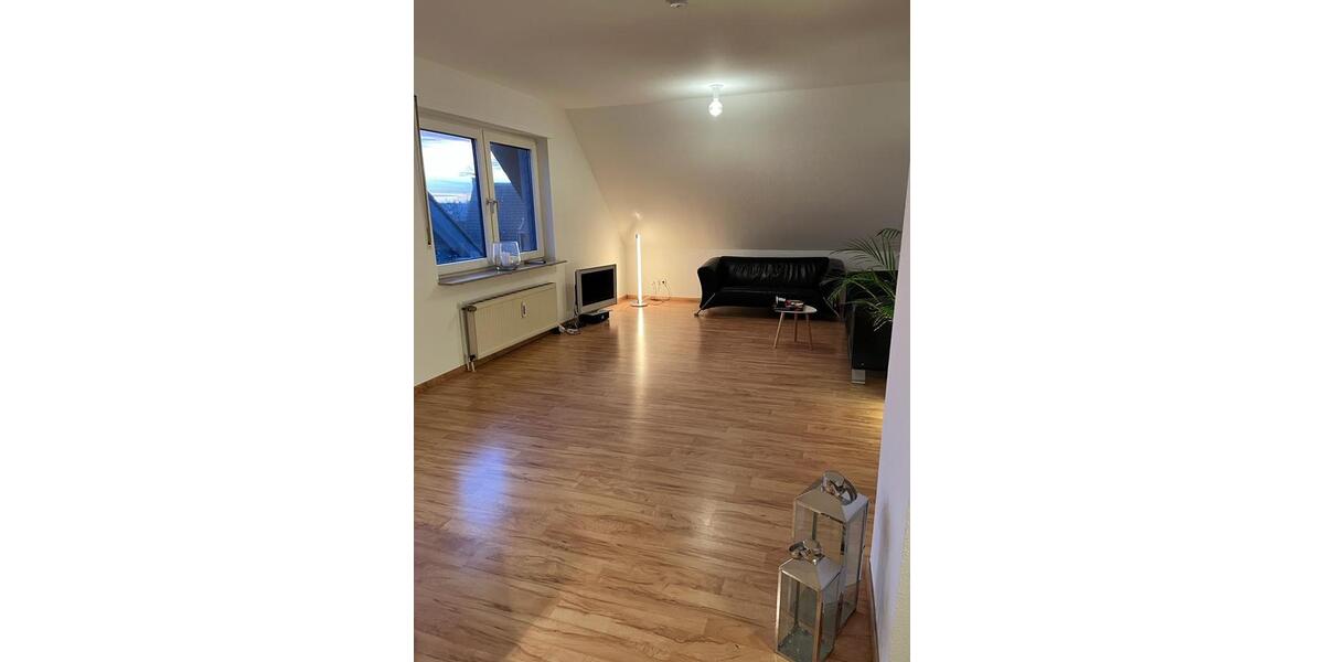 Etagenwohnung Kaarst - 3 Zimmer, 80 m&sup2;, 1.280&euro; | Angebot:26322228