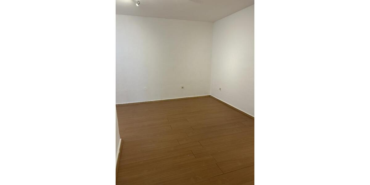 Etagenwohnung Düsseldorf Stadtbezirk 8 - 2 Zimmer, 52 m&sup2;, 627&euro; | Angebot:25756975