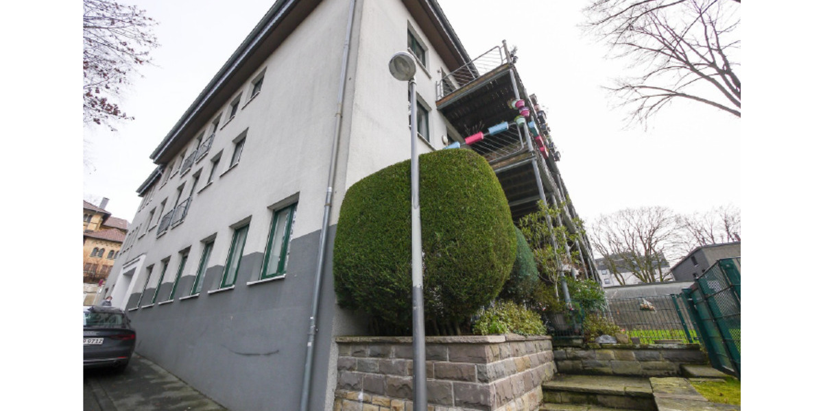 Erdgeschoßwohnung Wuppertal Elberfeld - 1 Zimmer, 65 m&sup2;, 600&euro; | Angebot:24833412