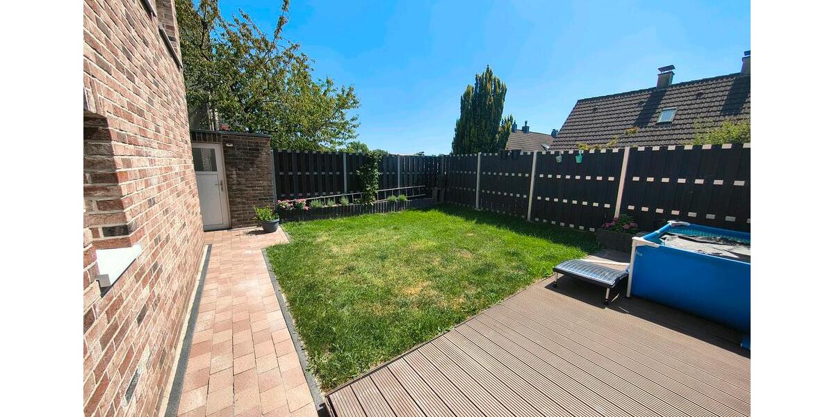 Erdgeschoßwohnung Wuppertal Unterbarmen - 3 Zimmer, 90 m&sup2;, 1.350&euro; | Angebot:27536410