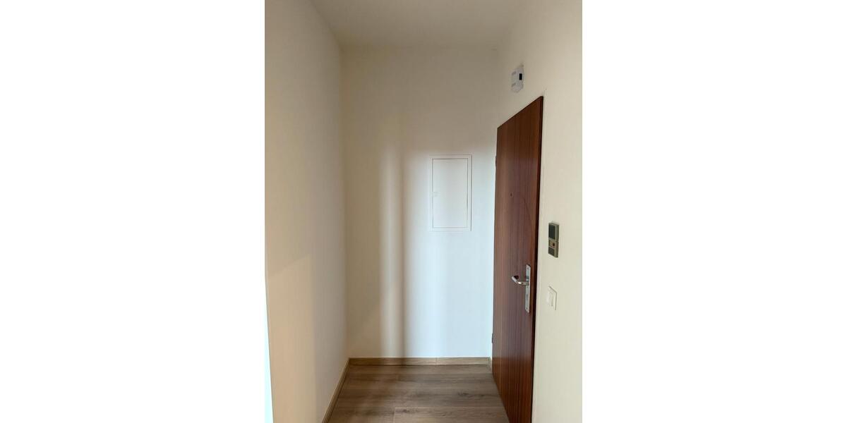 Dachgeschoßwohnung Essen Stadtbezirk IV - 1 Zimmer, 36 m&sup2;, 460&euro; | Angebot:27544492
