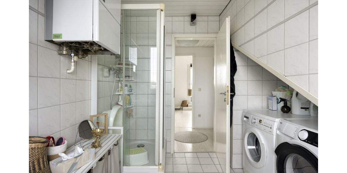 Etagenwohnung Monheim am Rhein Baumberg - 3 Zimmer, 92 m&sup2;, 316.000&euro; | Angebot:25780338