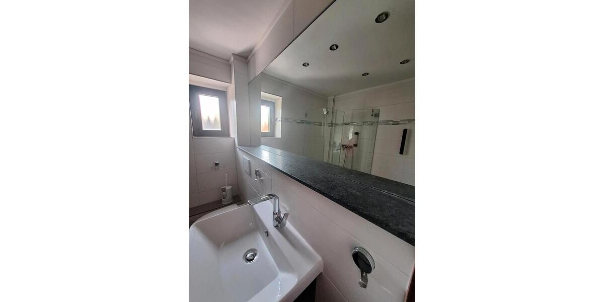 Reihenhaus Krefeld Dießem - 4 Zimmer, 120 m&sup2;, 320.000&euro; | Angebot:27533538