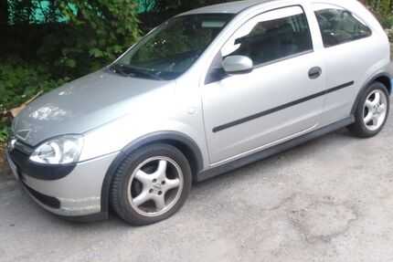 Opel Corsa 150.000 km 750 &euro; Krefeld 47800