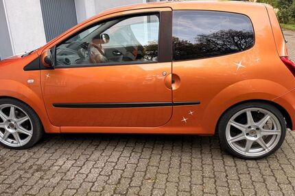 Renault Twingo 161.200 km 2.700 &euro; Mülheim 45473