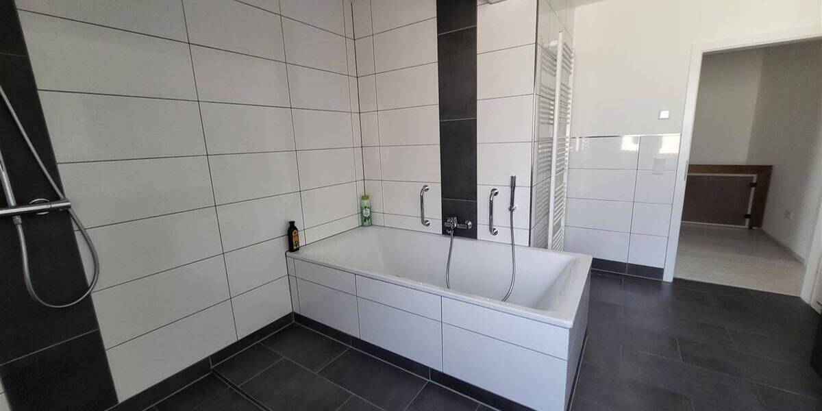 Mehrfamilienhaus, Wohnhaus Duisburg Aldenrade - 8 Zimmer, 268 m&sup2;, 885.000&euro; | Angebot:25678554