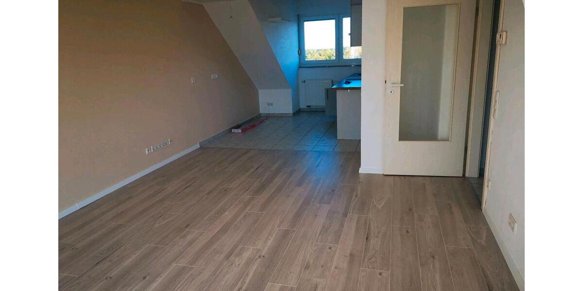 Dachgeschoßwohnung Velbert - 2 Zimmer, 56 m&sup2;, 546&euro; | Angebot:27544558