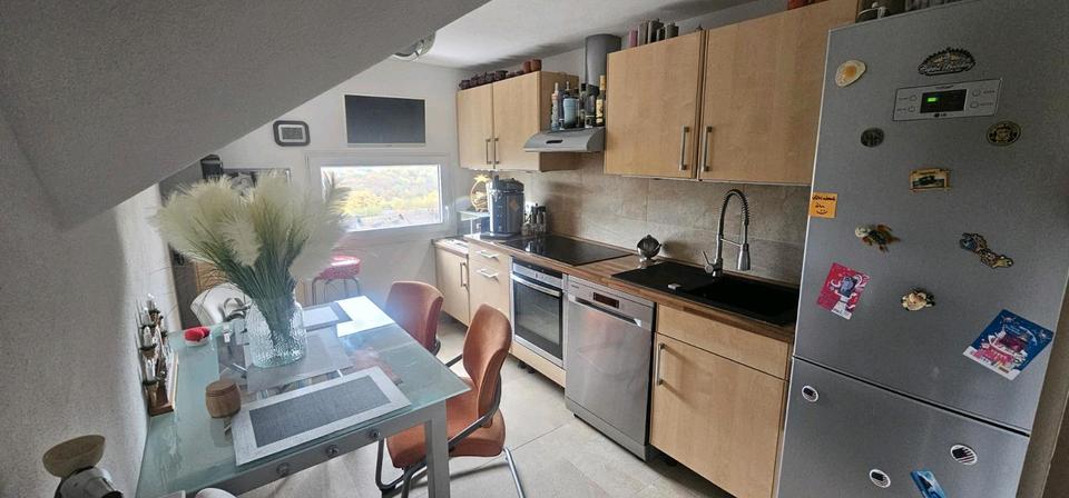 Dachgeschoßwohnung Remscheid Lüttringhausen - 3 Zimmer, 86 m&sup2;, 199.000&euro; | Angebot:24746271