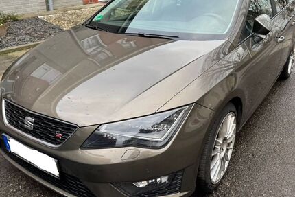Seat Leon 217.000 km 9.995 &euro; Essen 45329