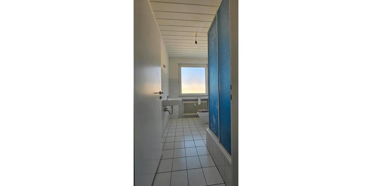 Etagenwohnung Wuppertal Gemarkung Ronsdorf - 3 Zimmer, 70 m&sup2;, 850&euro; | Angebot:25988594