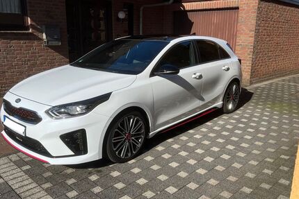 Kia ceed / Ceed 43.000 km 22.000 &euro; Oberhausen 46047