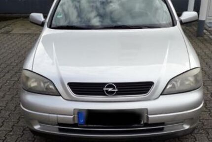 Opel Astra 131.500 km 2.950 &euro; Neuss 41466