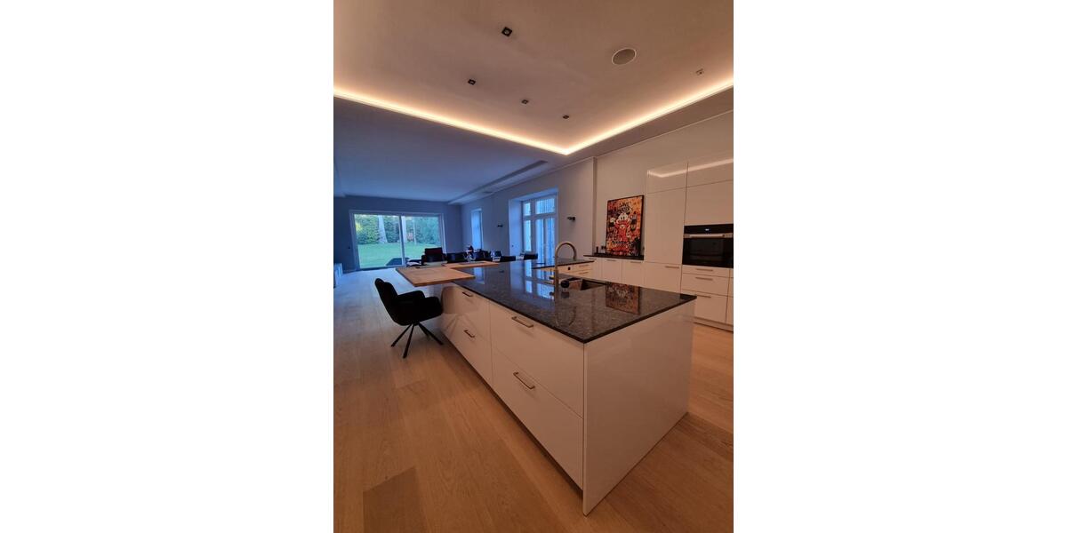 Erdgeschoßwohnung Wuppertal Gemarkung Langerfeld - 4 Zimmer, 200 m&sup2;, 3.000&euro; | Angebot:25394175