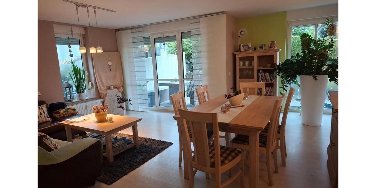 Terrassenwohnung Remscheid Lüttringhausen - 3 Zimmer, 90 m&sup2;, 270.000&euro; | Angebot:27525107