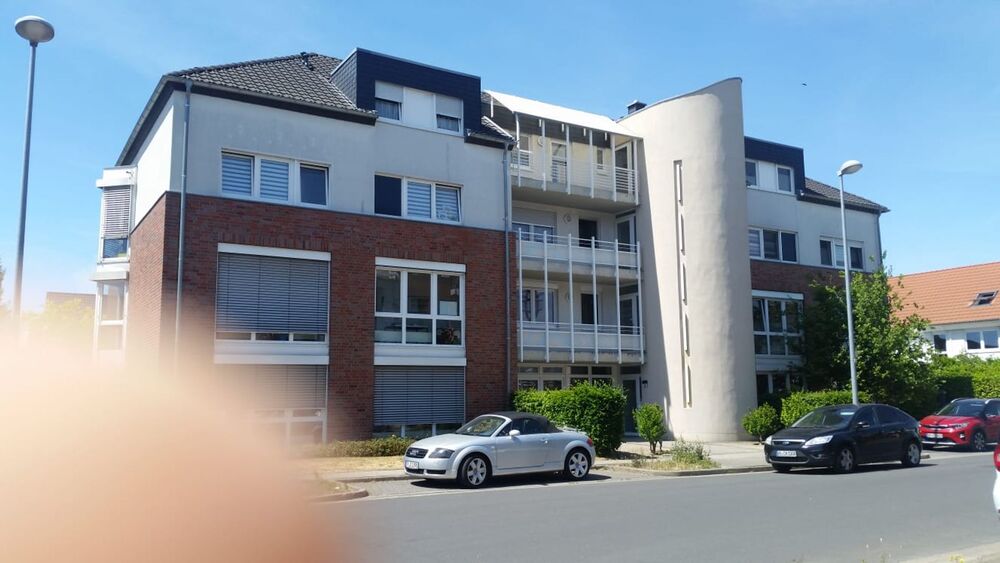 Helle Büroräume in zentraler Lage von Grevenbroich - Gewerbeobjekt Grevenbroich Südstadt | Angebot:27003991