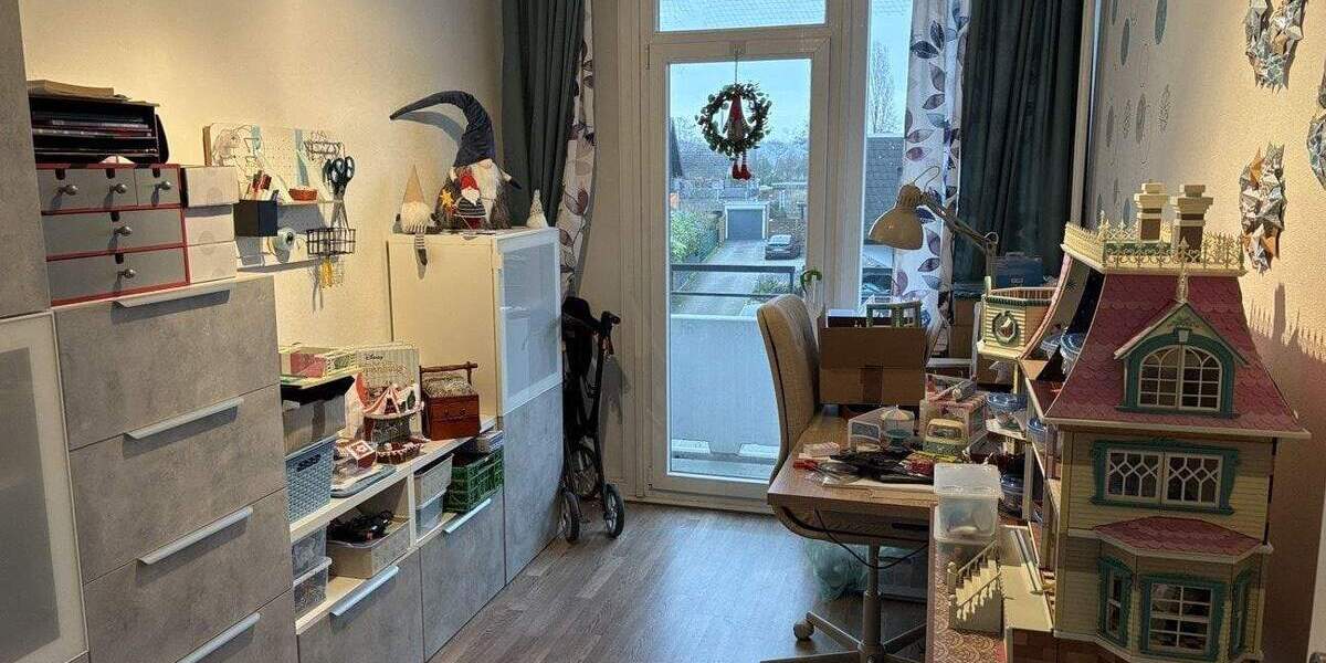 Etagenwohnung Krefeld Uerdingen - 3 Zimmer, 79 m&sup2;, 130.000&euro; | Angebot:25741185