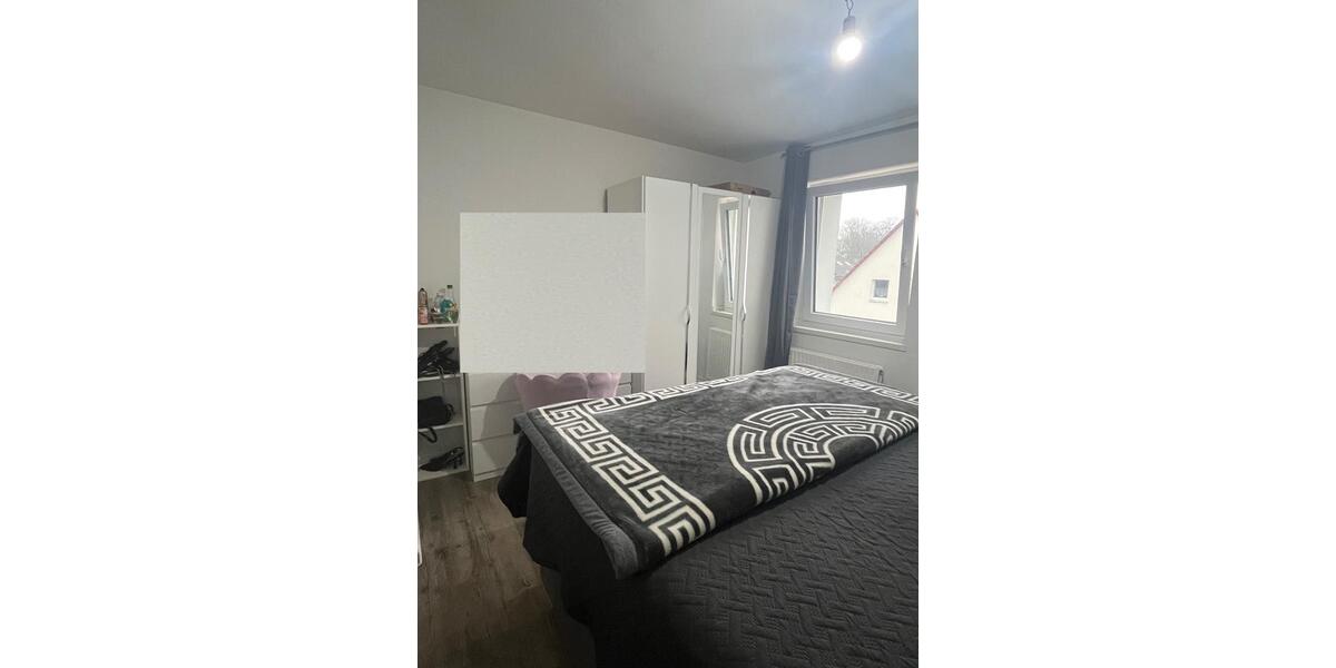 Dachgeschoßwohnung Heiligenhaus - 2 Zimmer, 44 m&sup2;, 600&euro; | Angebot:25545166