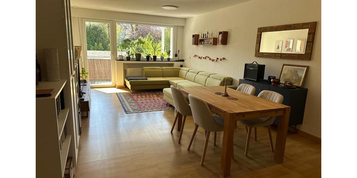 Hochparterre Essen Stadtbezirk II - 3 Zimmer, 72 m&sup2;, 630&euro; | Angebot:25853042