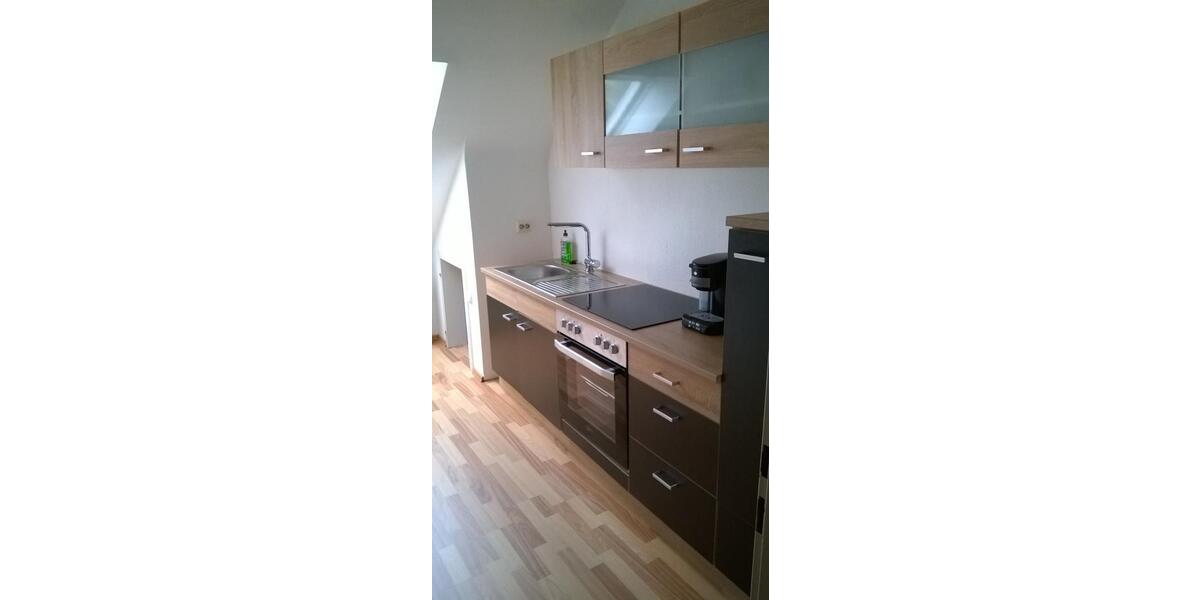 Dachgeschoßwohnung Meerbusch - 3 Zimmer, 51 m&sup2;, 219.000&euro; | Angebot:25084845