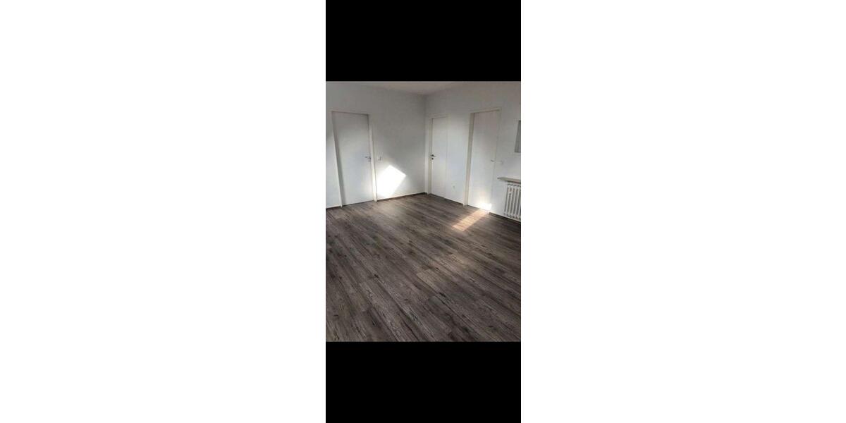 Dachgeschoßwohnung Duisburg Großenbaum - 2.5 Zimmer, 67 m&sup2;, 930&euro; | Angebot:26439729