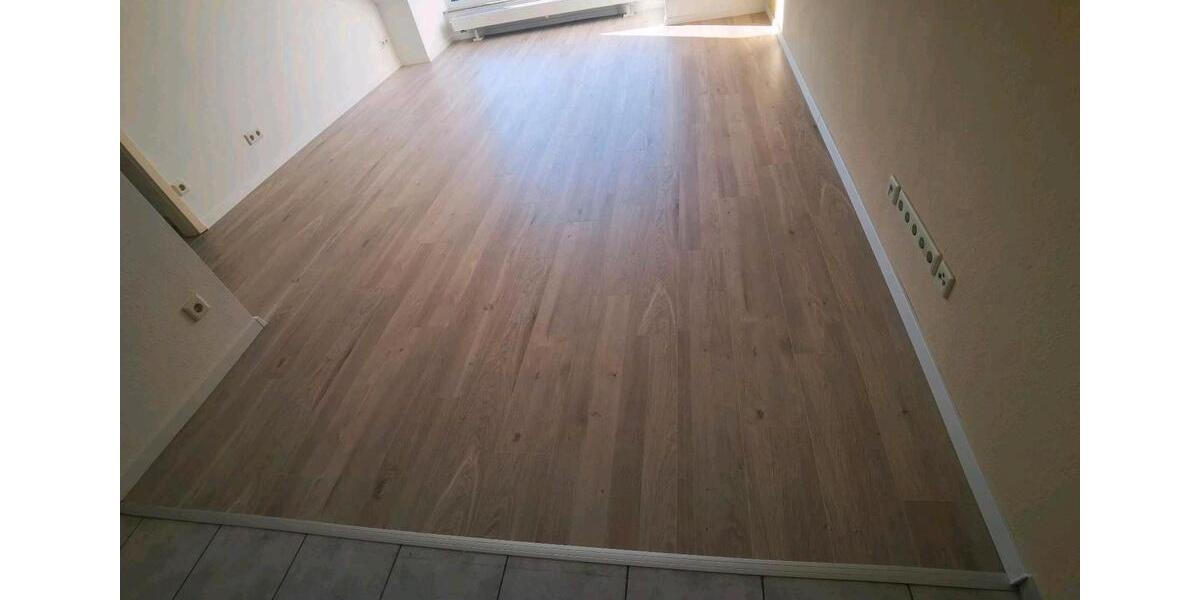 Dachgeschoßwohnung Velbert - 2 Zimmer, 56 m&sup2;, 546&euro; | Angebot:27544558