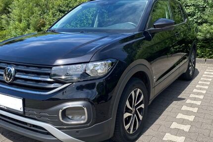 VW T-Cross 27.500 km 15.500 &euro; Krefeld 47829