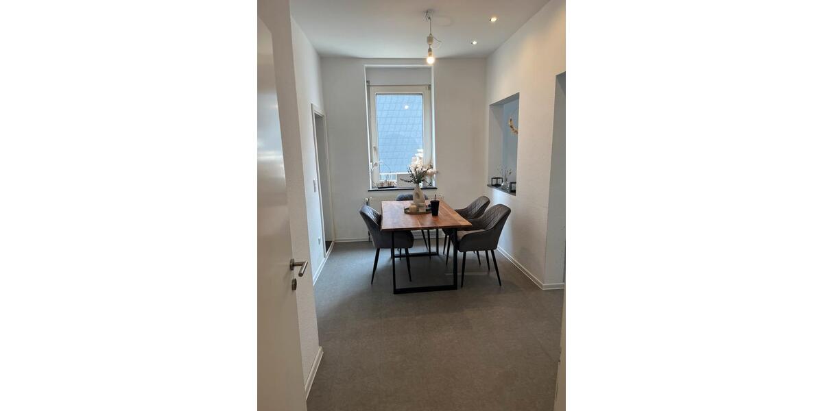 Doppelhaushälfte Essen Stadtbezirk VI - 6 Zimmer, 140 m&sup2;, 299.999&euro; | Angebot:27208967