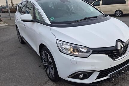 Renault Grand Scenic 237.000 km 8.390 &euro; Gelsenkirchen 45884