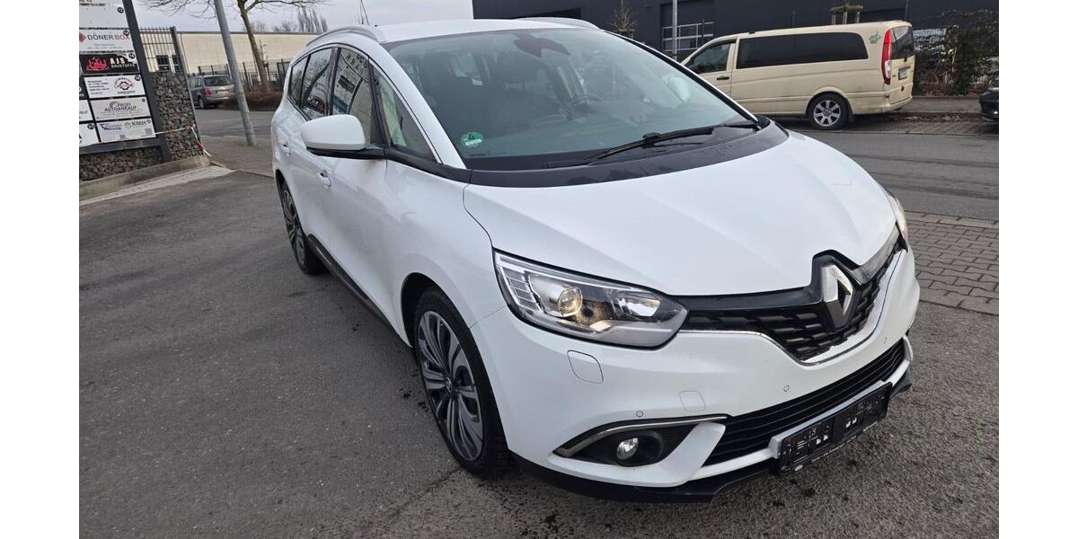 Renault Grand Scenic 237.000 km 8.390 &euro; Gelsenkirchen 45884