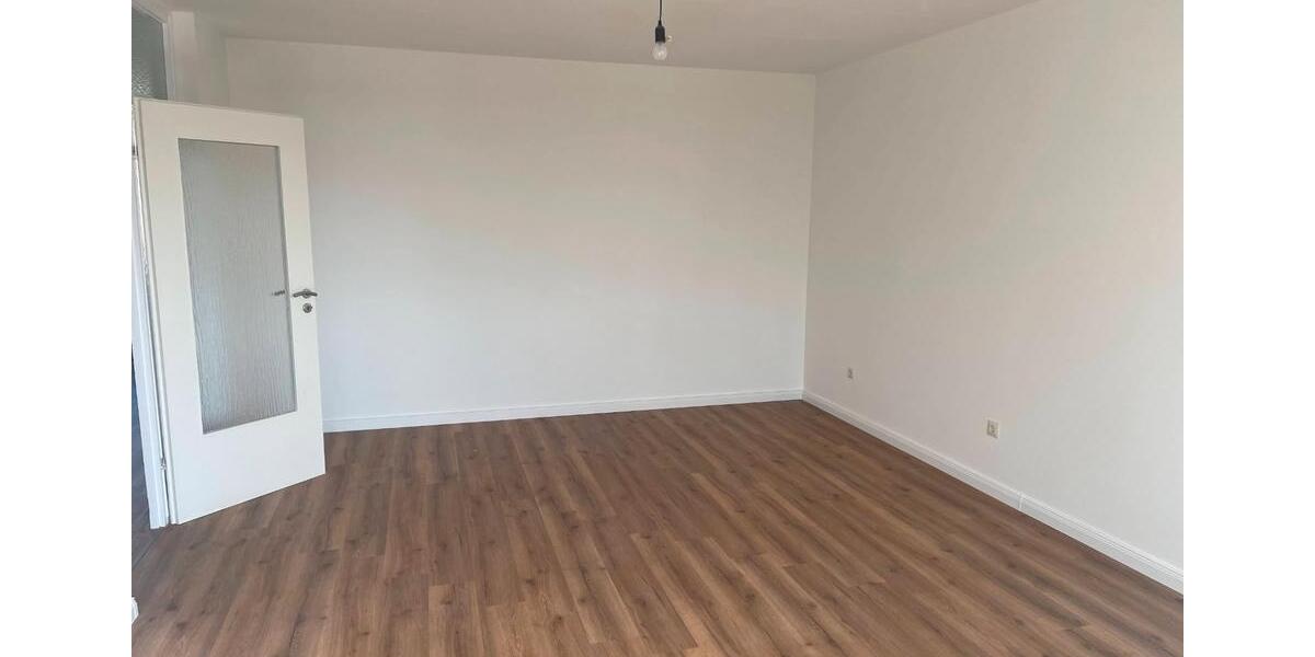 Etagenwohnung Duisburg Essenberg - 2 Zimmer, 68 m&sup2;, 589&euro; | Angebot:25975467