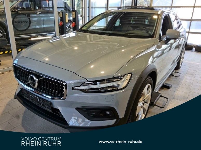 Volvo V60 Cross Country 24.059 km 39.450 &euro; Essen-Kray 45309