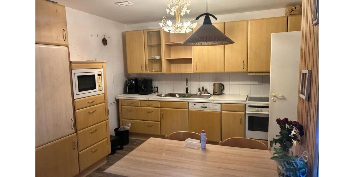 Erdgeschoßwohnung Duisburg Laar - 3 Zimmer, 93 m&sup2;, 500&euro; | Angebot:27571189