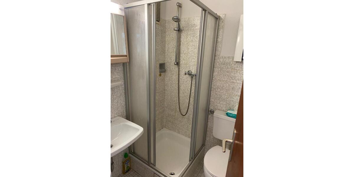 Etagenwohnung Solingen - 1 Zimmer, 20 m&sup2;, 500&euro; | Angebot:25353929