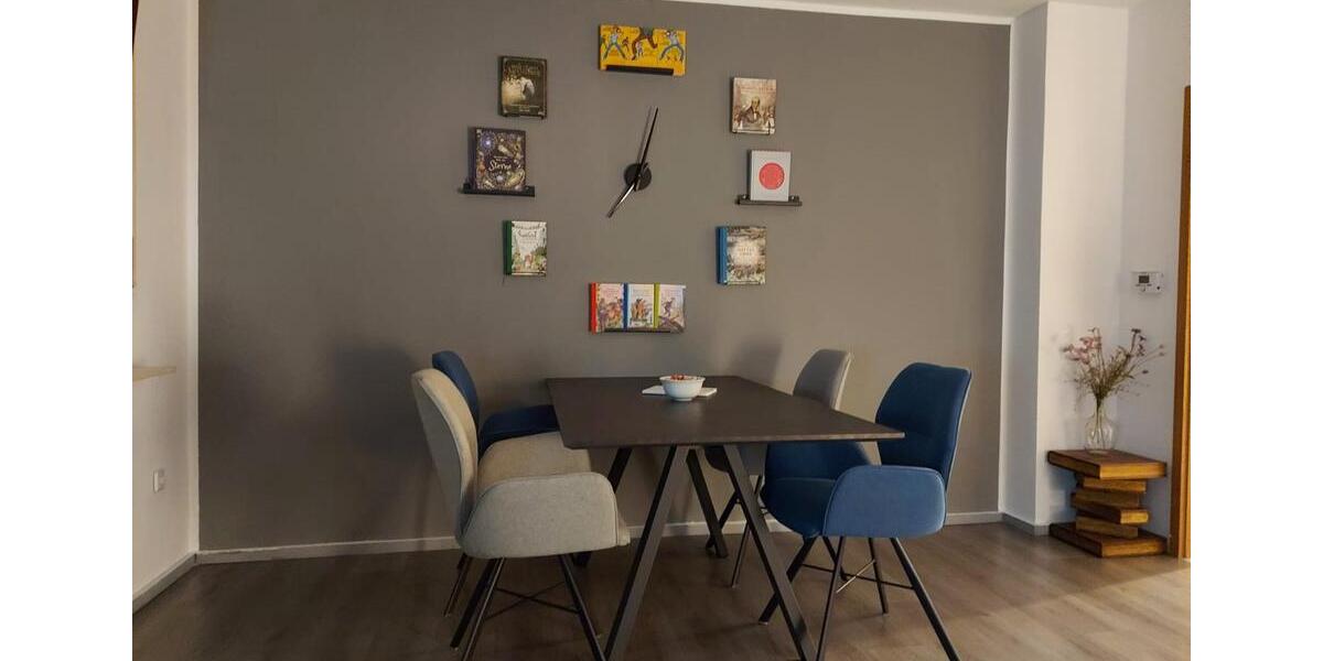 Dachgeschoßwohnung Hattingen Blankenstein - 4 Zimmer, 82 m&sup2;, 590&euro; | Angebot:24391226