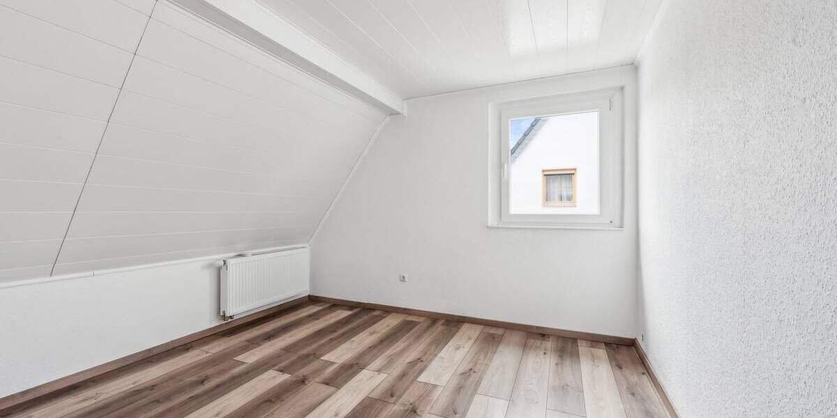 Doppelhaushälfte Dormagen / Delrath Delrath - 5 Zimmer, 114 m&sup2;, 435.000&euro; | Angebot:25736786