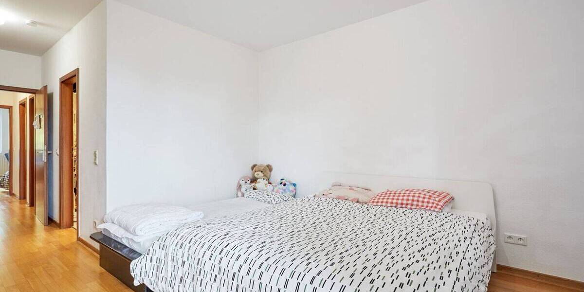 Etagenwohnung Düsseldorf Grafenberg - 4 Zimmer, 112 m&sup2;, 495.000&euro; | Angebot:25928279