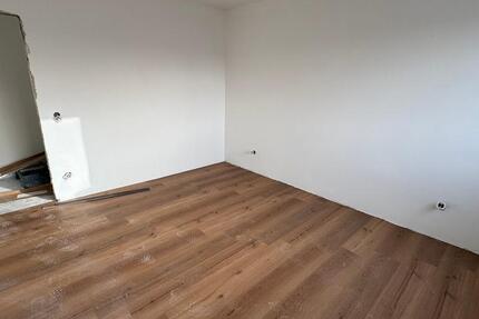 Wohnung Duisburg Rheinhausen - 2 Zimmer, 54 m&sup2;, 585&euro; | Angebot:25392995