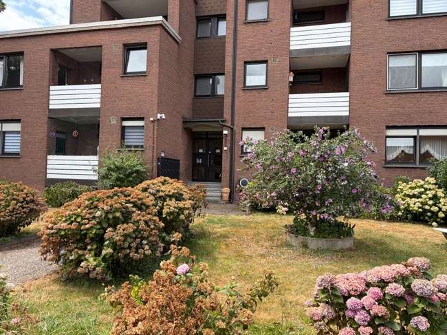 Etagenwohnung Neukirchen-Vluyn Vluyn - 1 Zimmer, 33 m&sup2;, 280&euro; | Angebot:27200504